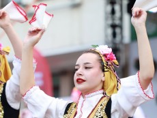 Младост и традиция в един фолклорен спектакъл