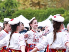 Младост и традиция в един фолклорен спектакъл